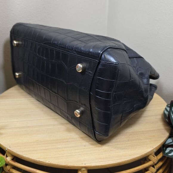 Coach Margot Carryall - Picture 8 of 16